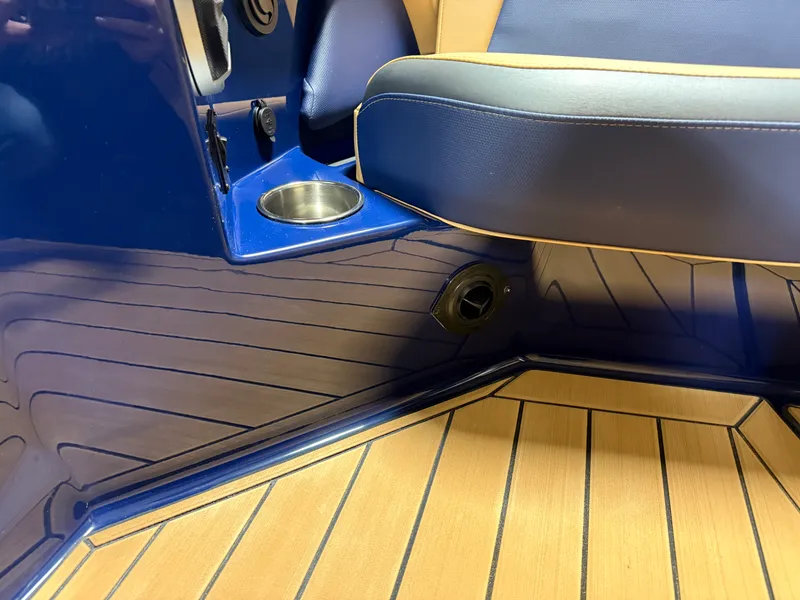 Slide: The Image of Mastercraft ProStar 2026 - 78