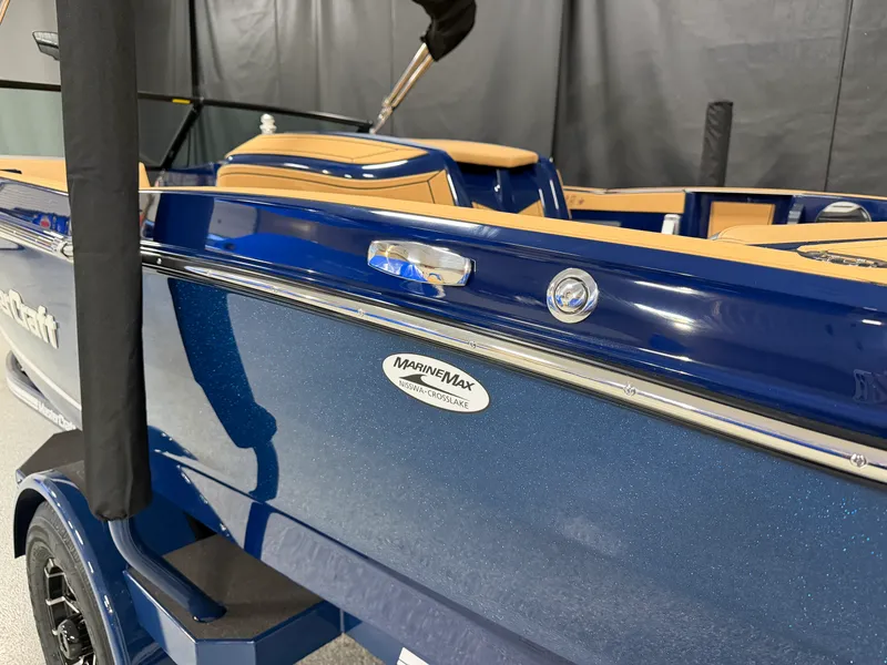 Slide: The Image of Mastercraft ProStar 2026 - 64