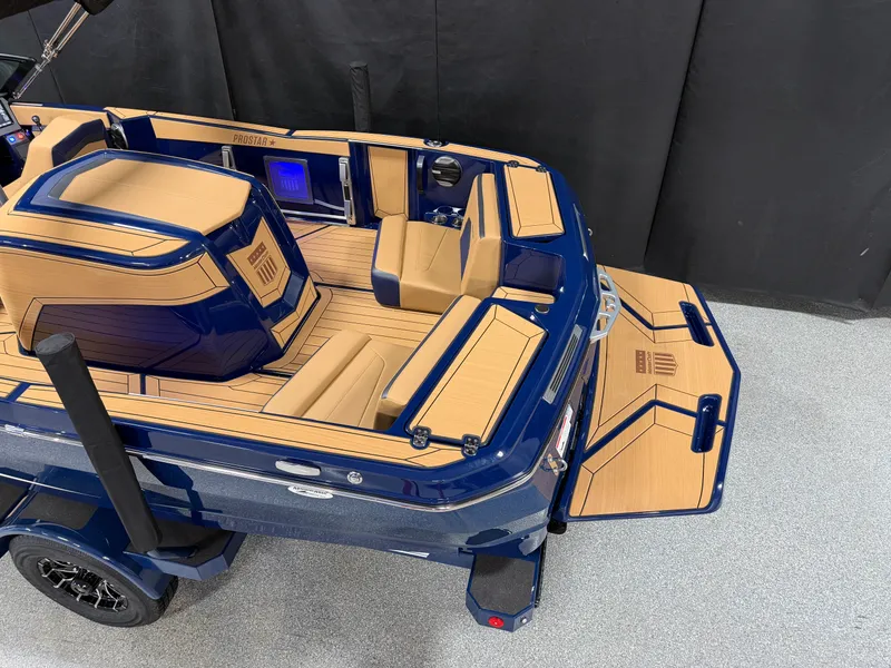 Slide: The Image of Mastercraft ProStar 2026 - 7