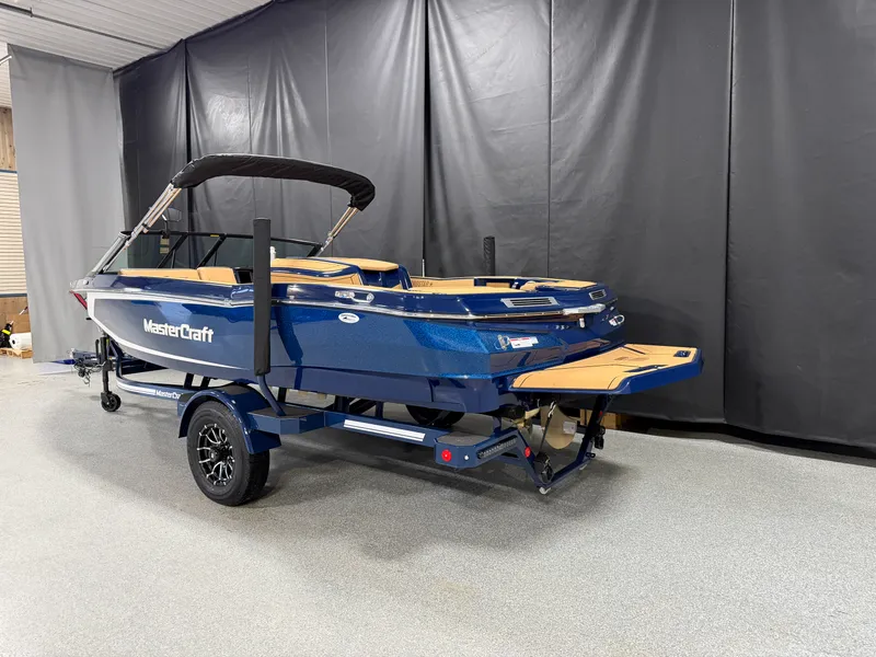 Slide: The Image of Mastercraft ProStar 2026 - 3