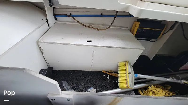 Slide: The Image of Sea Ray 260 Sundeck 2012 - 15094304