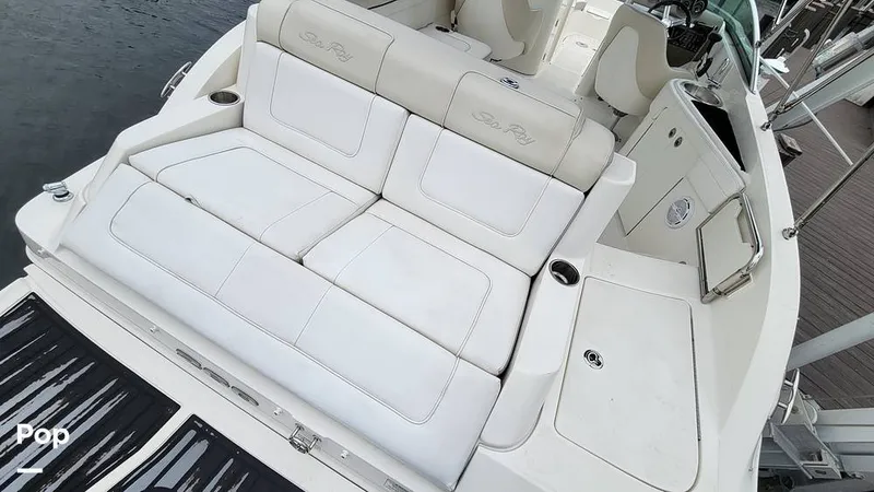 Slide: The Image of Sea Ray 260 Sundeck 2012 - 15094330