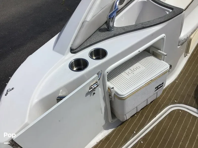 Slide: The Image of Glastron 259 SC 2011 - 15580459