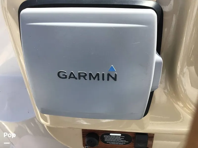 Slide: The Image of Glastron 259 SC 2011 - 15580474