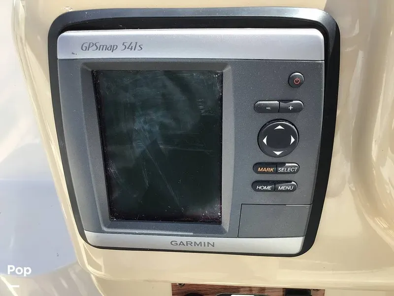 Slide: The Image of Glastron 259 SC 2011 - 15580475