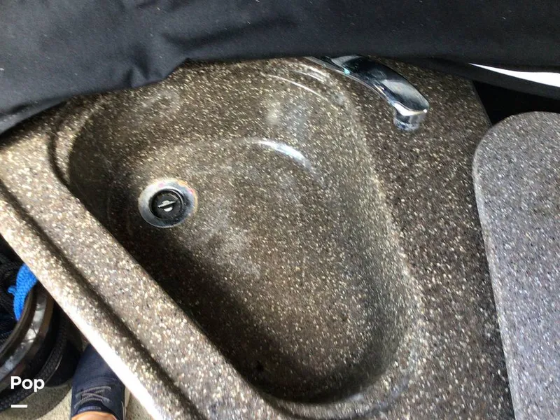 Slide: The Image of Glastron 259 SC 2011 - 15580504