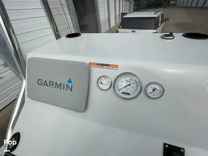 Slide: The Image of Gps/plotter/fuel/tach - 14949263
