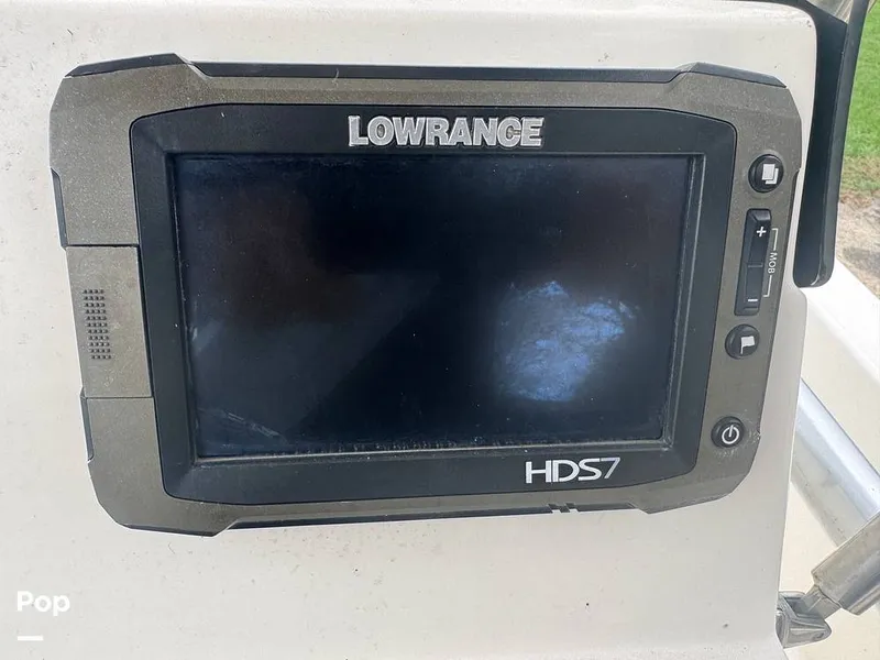 Slide: The Image of Skeeter SX240 2015 - 14899038