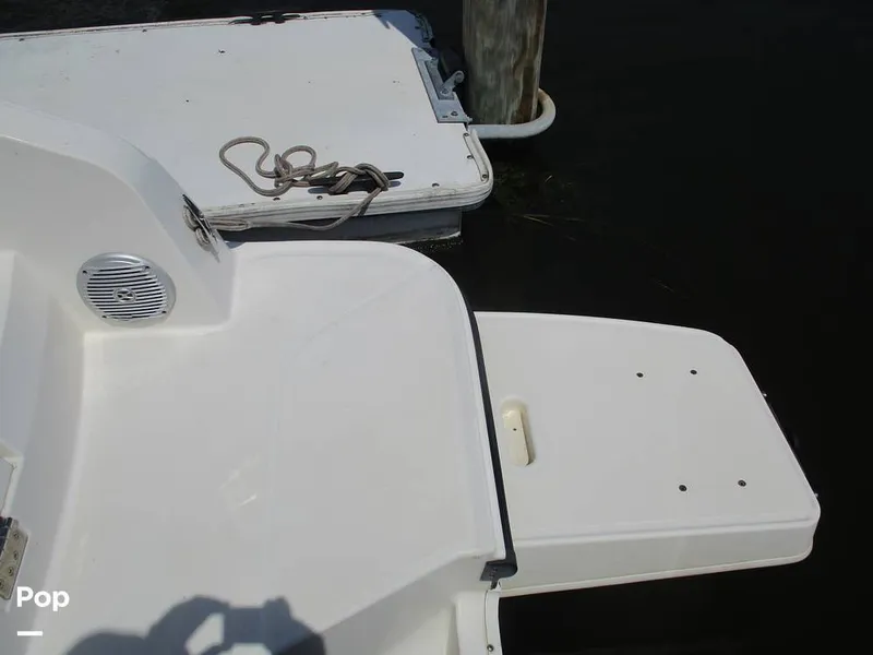 Slide: The Image of Bayliner DX 2200 2021 - 14912826