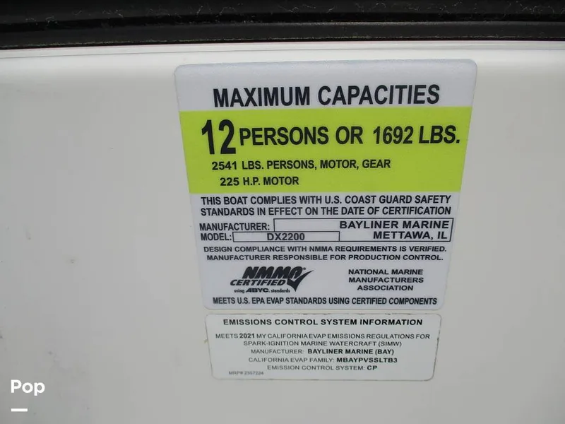 Slide: The Image of Bayliner DX 2200 2021 - 14912845
