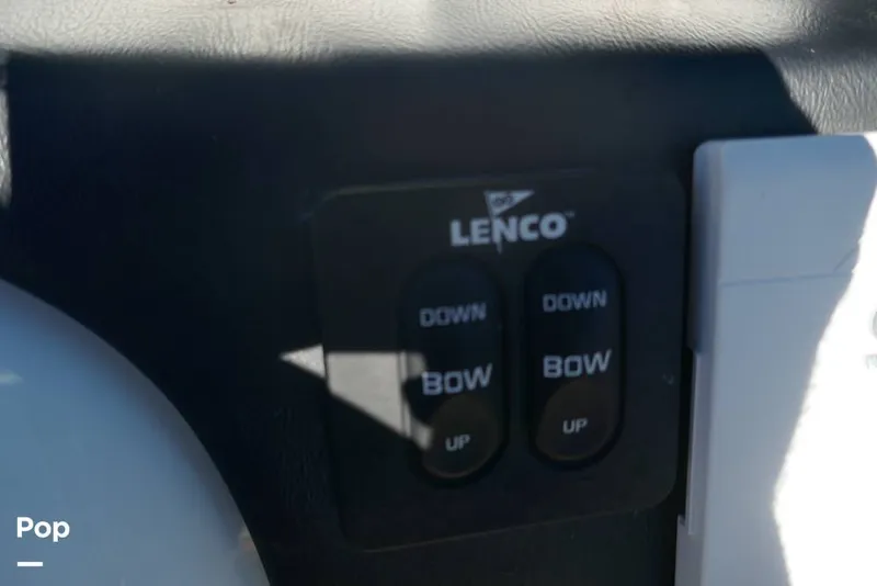 Slide: The Image of NauticStar 243DC 2018 - 14918446