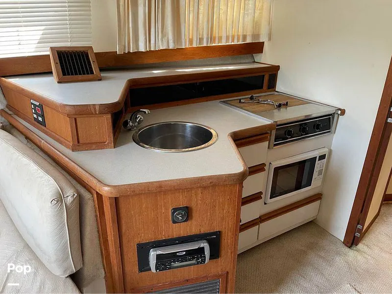 Slide: The Image of Carver 330 Mariner 1995 - 14907811