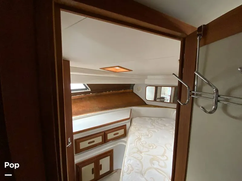 Slide: The Image of Carver 330 Mariner 1995 - 14979395