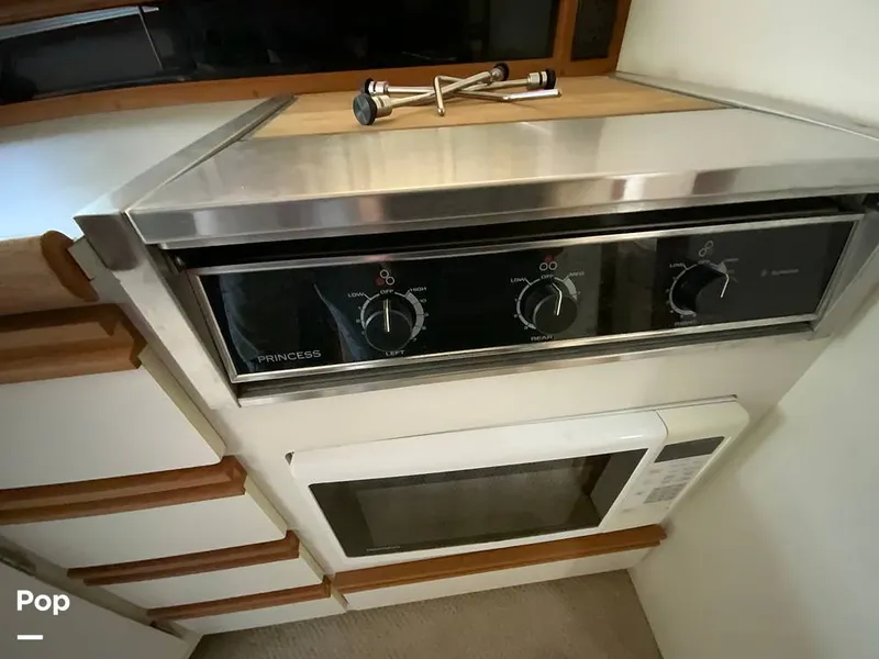 Slide: The Image of Carver 330 Mariner 1995 - 14979408