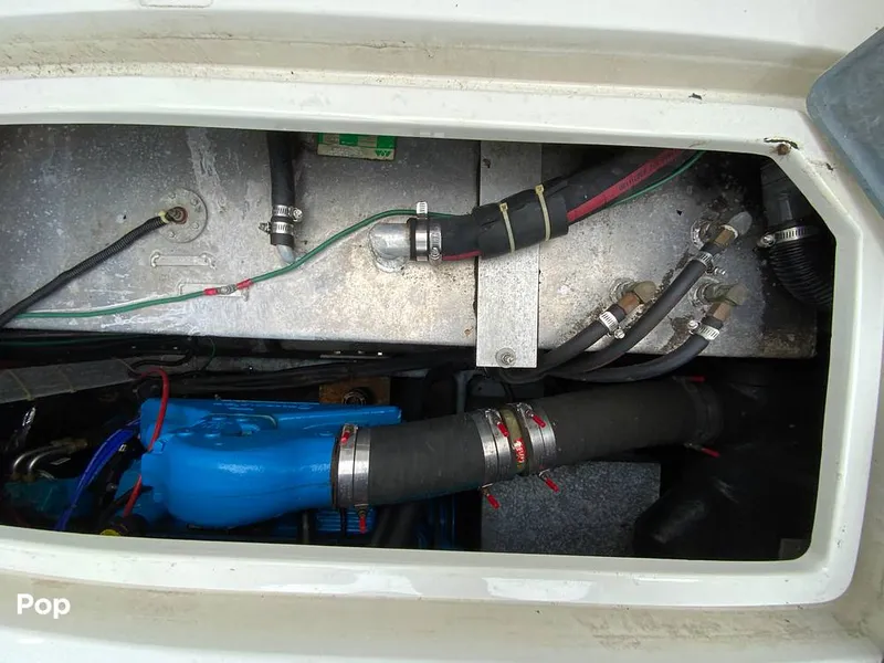 Slide: The Image of Carver 330 Mariner 1995 - 14979435