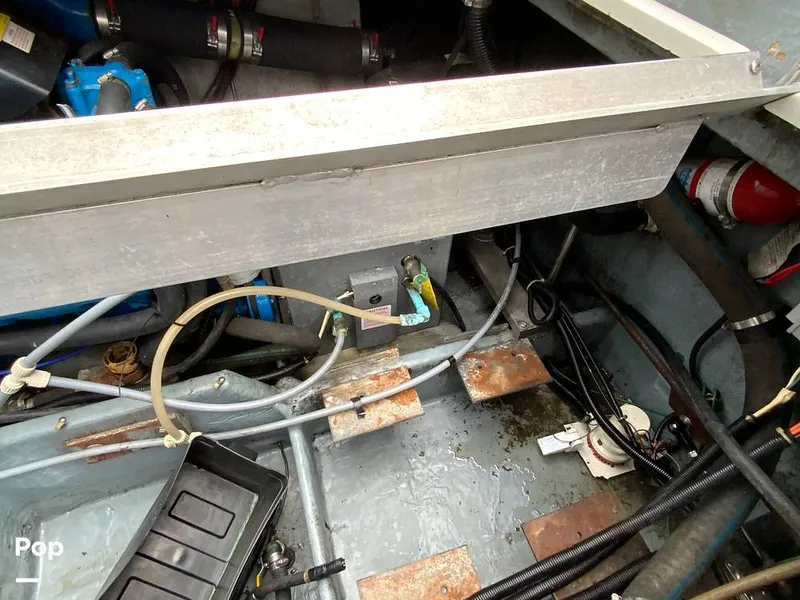 Slide: The Image of Carver 330 Mariner 1995 - 14979445