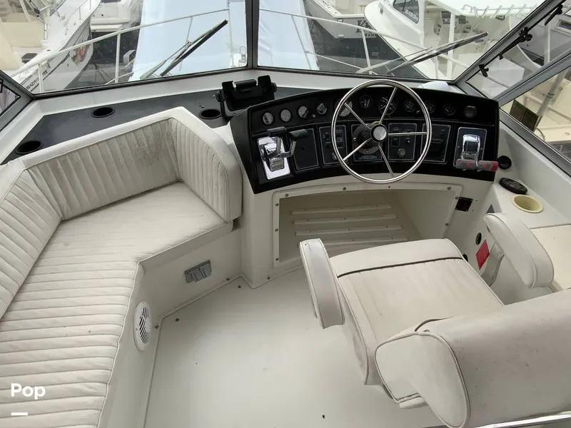 Slide: The Image of Carver Yachts 330 Mariner 1995 - 14979466