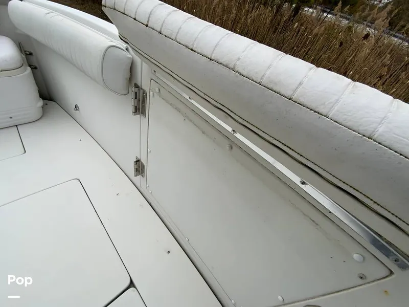 Slide: The Image of Carver Yachts 330 Mariner 1995 - 14979478