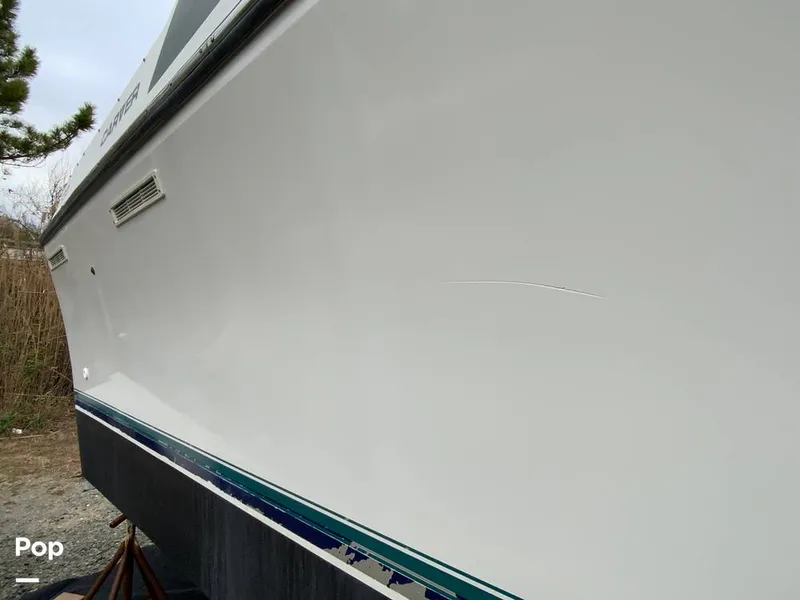 Slide: The Image of Carver Yachts 330 Mariner 1995 - 14979490