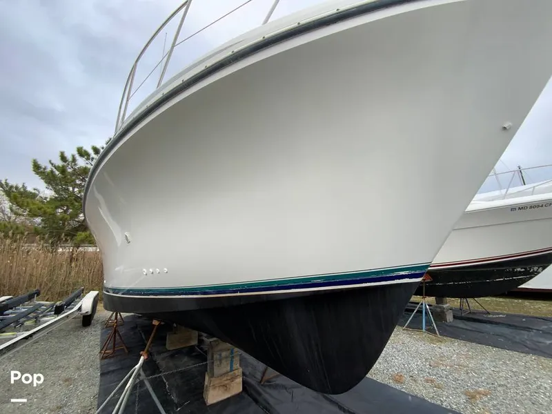 Slide: The Image of Carver Yachts 330 Mariner 1995 - 14979492