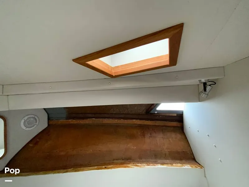 Slide: The Image of Carver Yachts 330 Mariner 1995 - 14979385