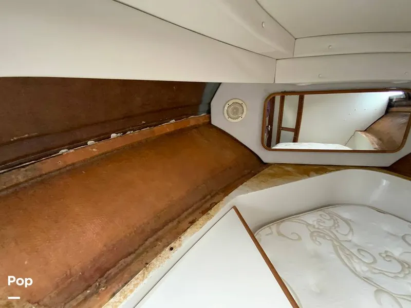 Slide: The Image of Carver Yachts 330 Mariner 1995 - 14979387