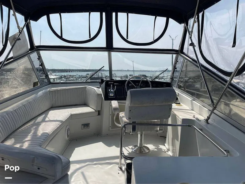 Slide: The Image of Carver Yachts 330 Mariner 1995 - 14907806