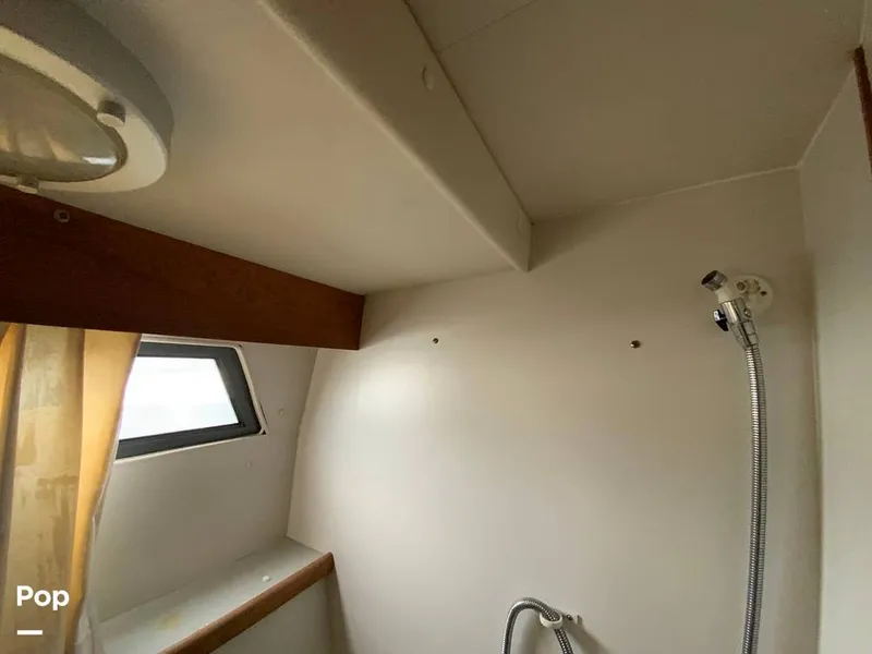 Slide: The Image of Carver Yachts 330 Mariner 1995 - 14979398