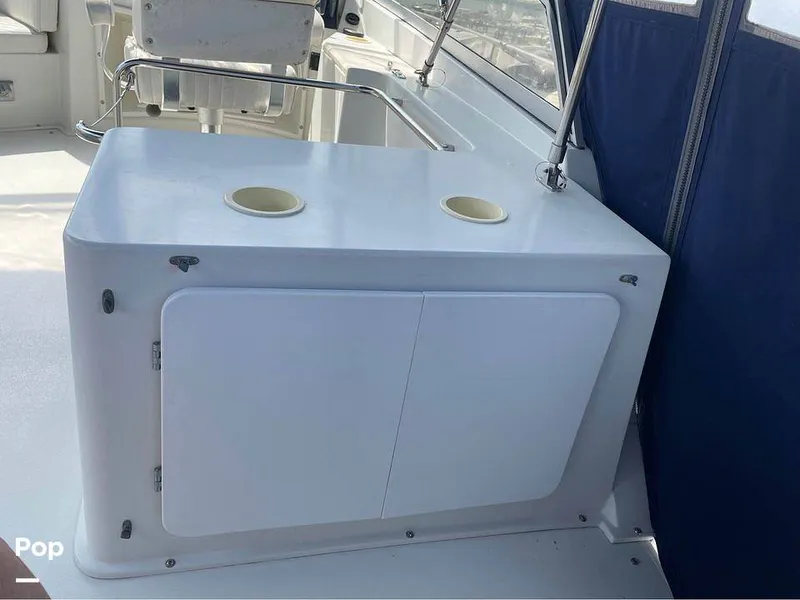 Slide: The Image of Carver Yachts 330 Mariner 1995 - 14907751