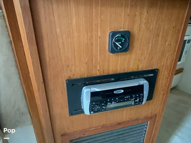 Slide: The Image of Carver Yachts 330 Mariner 1995 - 14979419