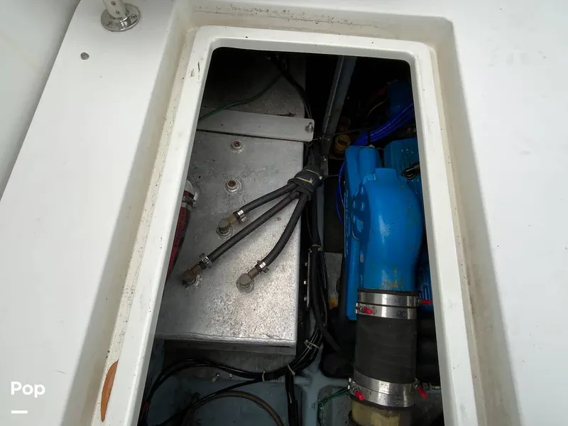 Slide: The Image of Carver Yachts 330 Mariner 1995 - 14979447