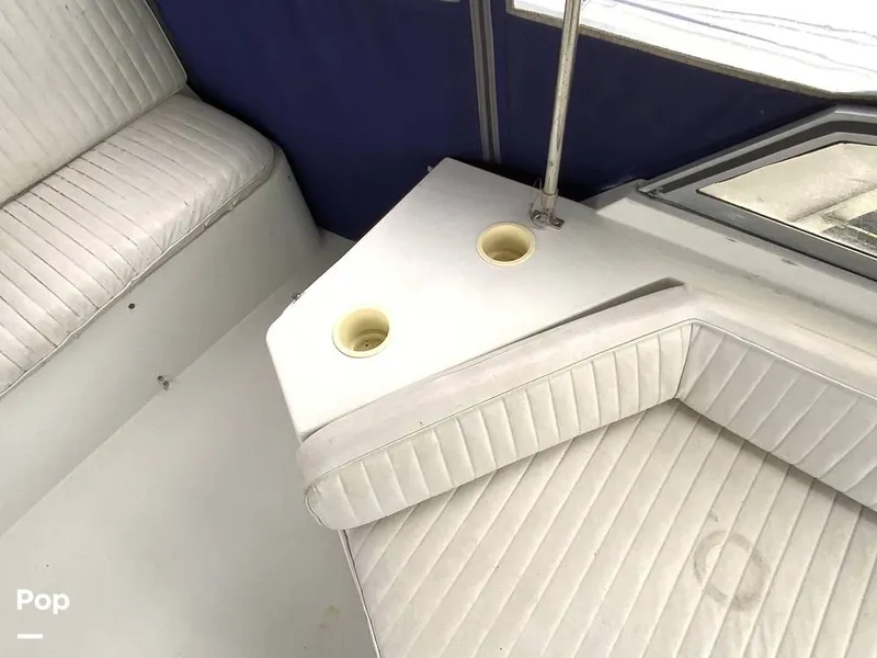 Slide: The Image of Carver Yachts 330 Mariner 1995 - 14979457