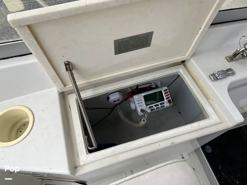 Slide: The Image of Carver Yachts 330 Mariner 1995 - 14979459