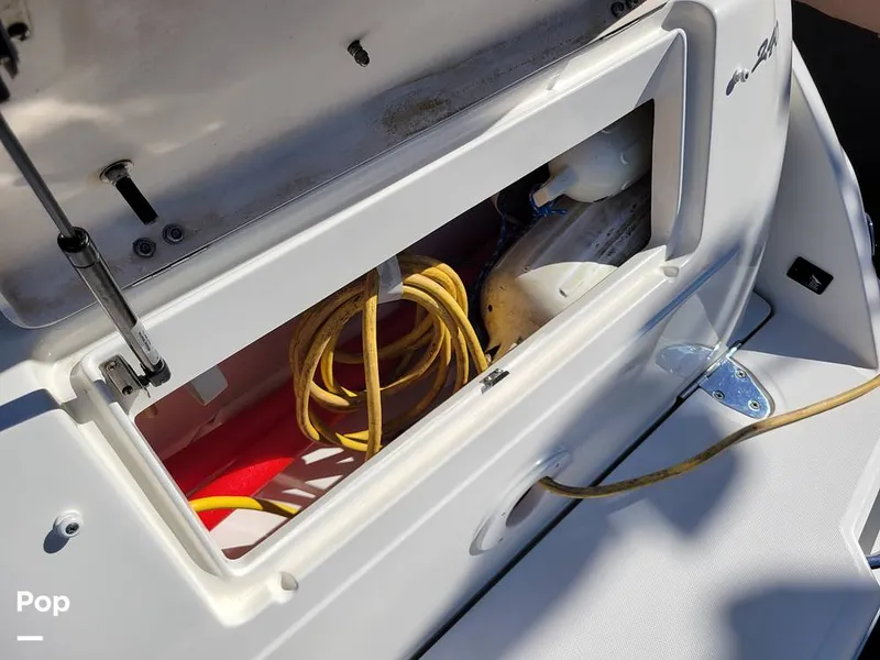 Slide: The Image of Sea Ray 240 Sundancer 2007 - 14917979