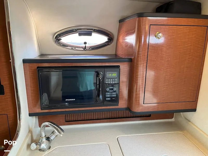 Slide: The Image of Sea Ray 280 Sundancer 2004 - 15264481