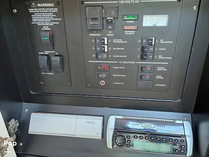 Slide: The Image of Sea Ray 280 Sundancer 2004 - 15264482