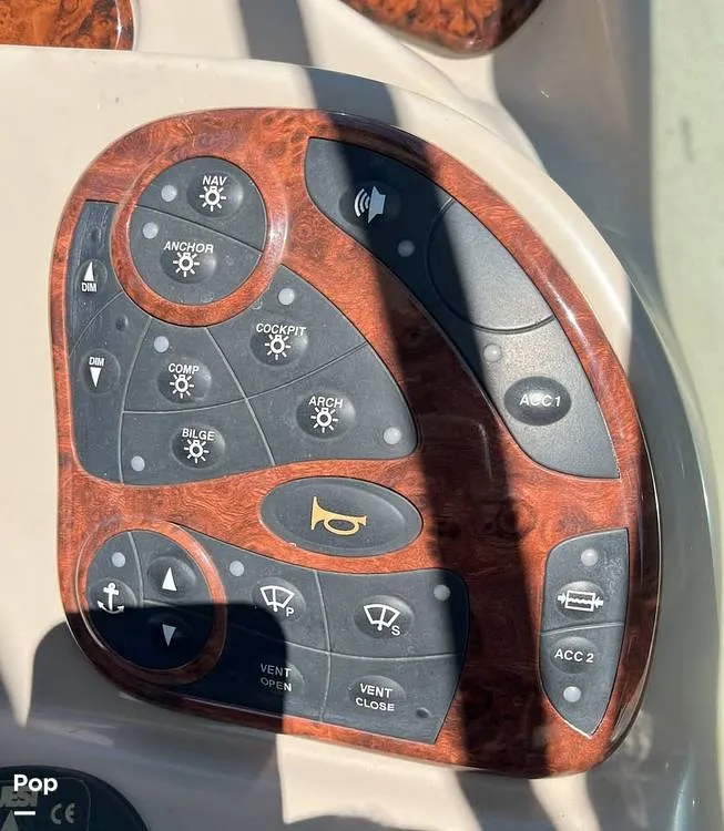 Slide: The Image of Sea Ray 280 Sundancer 2004 - 15264477