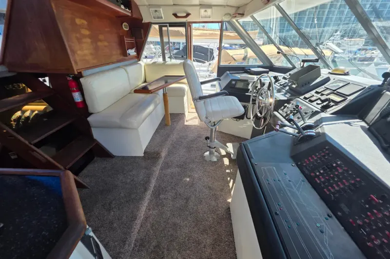 Slide: The Image of Bayliner 4550 Motoryacht 1987 - 15