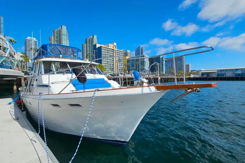 Slide: The Image of Bayliner 4550 Motoryacht 1987 - 65