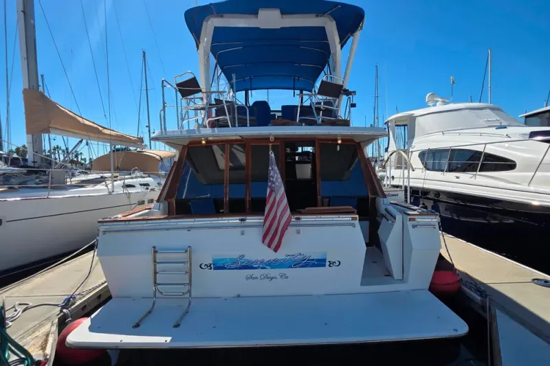 Slide: The Image of Bayliner 4550 Motoryacht 1987 - 6