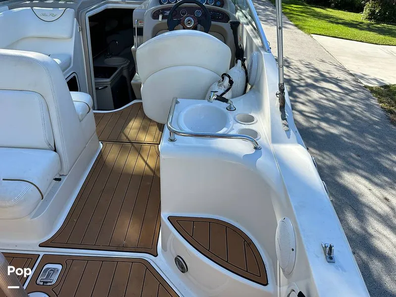 Slide: The Image of Sea Ray 260 Sundancer 2003 - 14920464