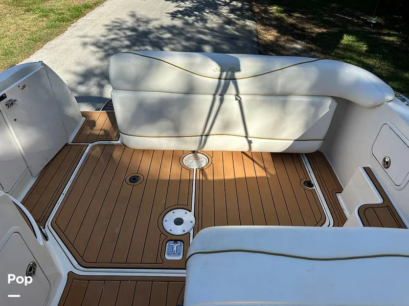 Slide: The Image of Sea Ray 260 Sundancer 2003 - 14920515