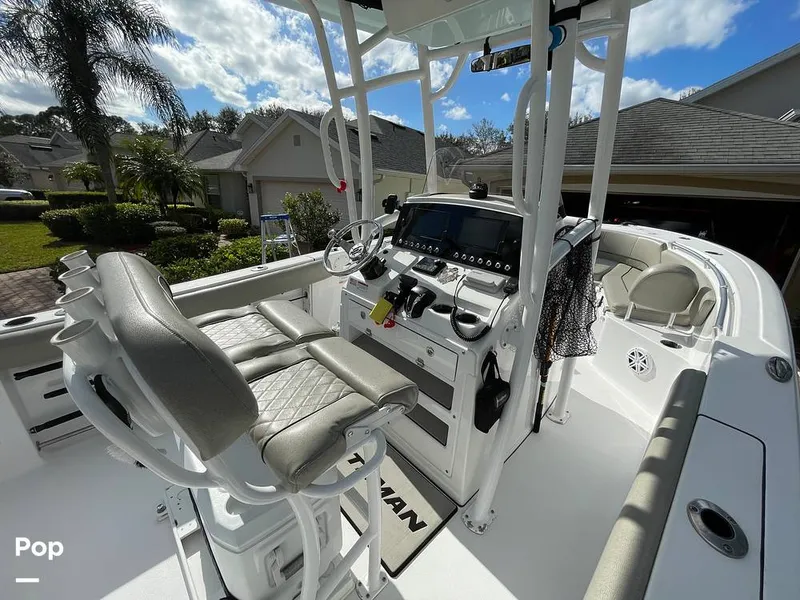 Slide: The Image of Sportsman 232 Open Platinum Package 2021 - 15057924