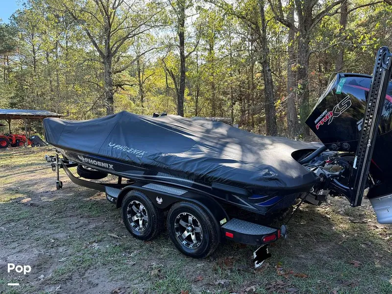 Slide: The Image of Phoenix Bass Boat 721 Pro XP 2019 - 14921720