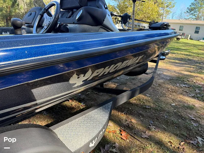 Slide: The Image of Phoenix Bass Boat 721 Pro XP 2019 - 14921747