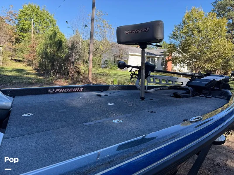 Slide: The Image of Phoenix Bass Boat 721 Pro XP 2019 - 14921750