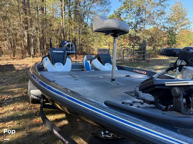 Slide: The Image of Phoenix Bass Boat 721 Pro XP 2019 - 14921751