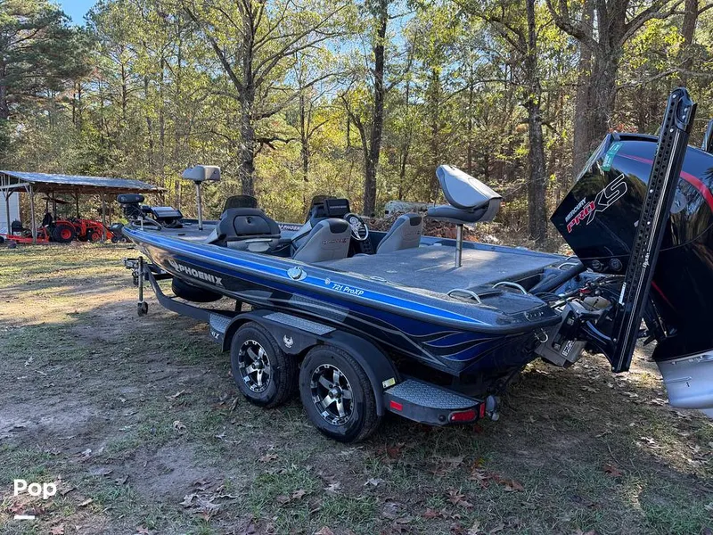 Slide: The Image of Phoenix Bass Boat 721 Pro XP 2019 - 14921728