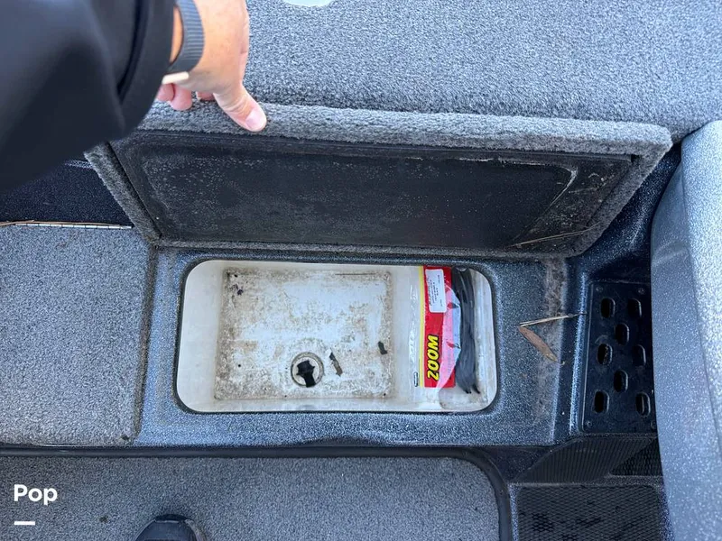 Slide: The Image of Phoenix Bass Boat 721 Pro XP 2019 - 14921990