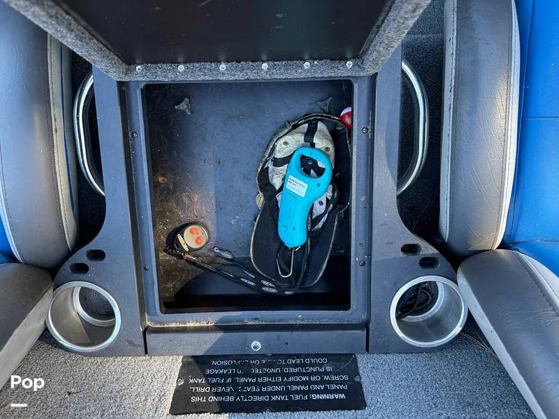 Slide: The Image of Phoenix Bass Boat 721 Pro XP 2019 - 14921994